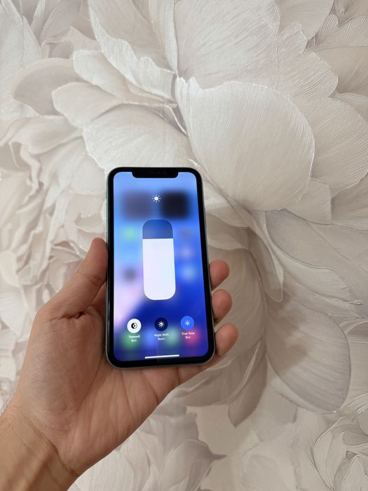 IPhone 11/128Gb - В идеальном состоянии