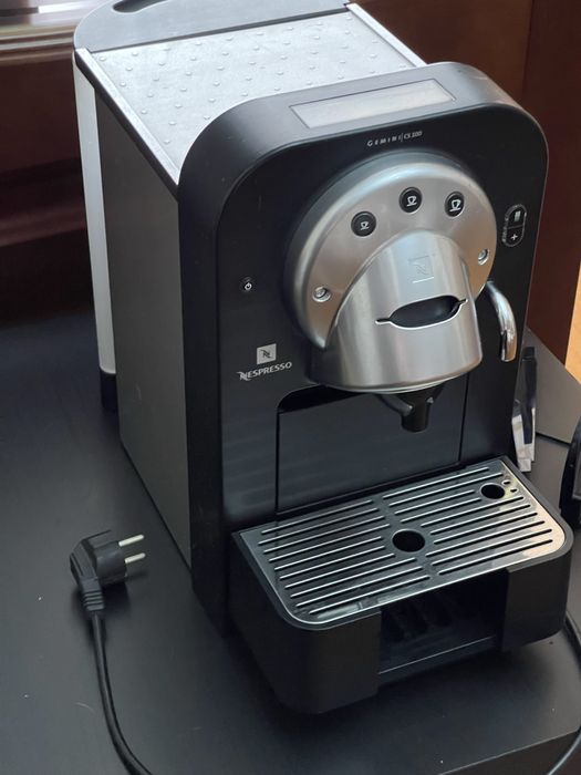 Nespresso Gemini CS 100