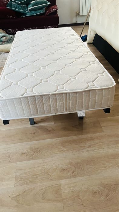 Срочно продам матрасыортопедический