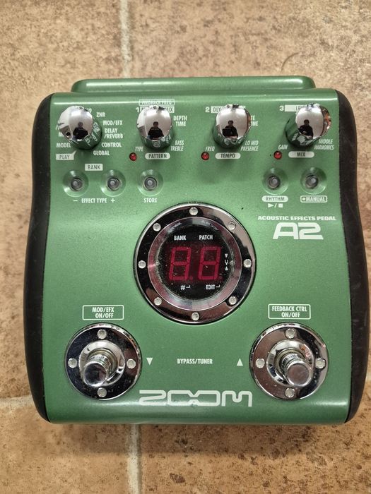 ZOOM A2 Acoustic Multi-Effects Guitar Effects Pedal Processor Preamp