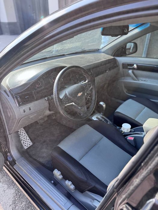 Gentra 2020 y. Sotiladi. 3 Poz. Avtomat .Lyuk. Abs. Full. Benzin.