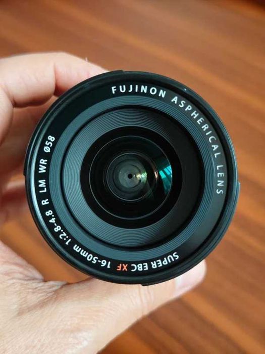 Obiectiv fujifilm 16-50 f 2.8/4.8 R LM WR ca nou