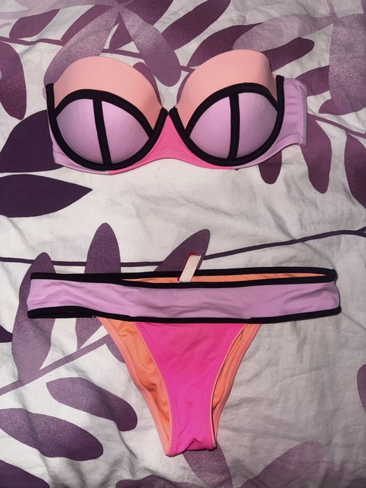 Бански Victoria’s secret S нов