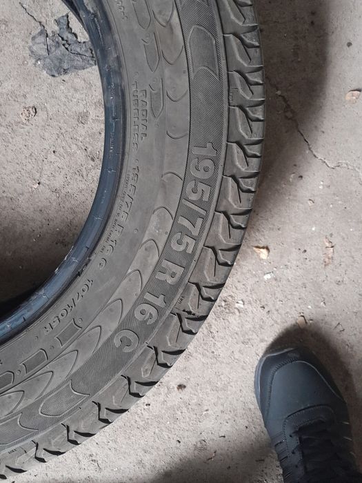 Продам б/У балоны