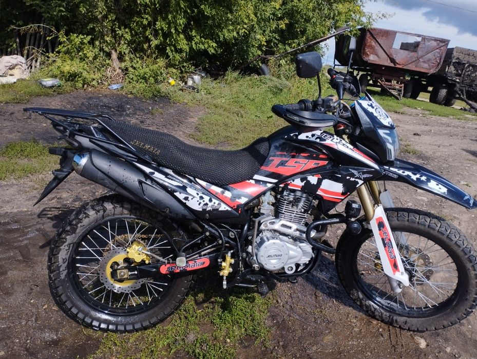 Продам мотоцикл 800