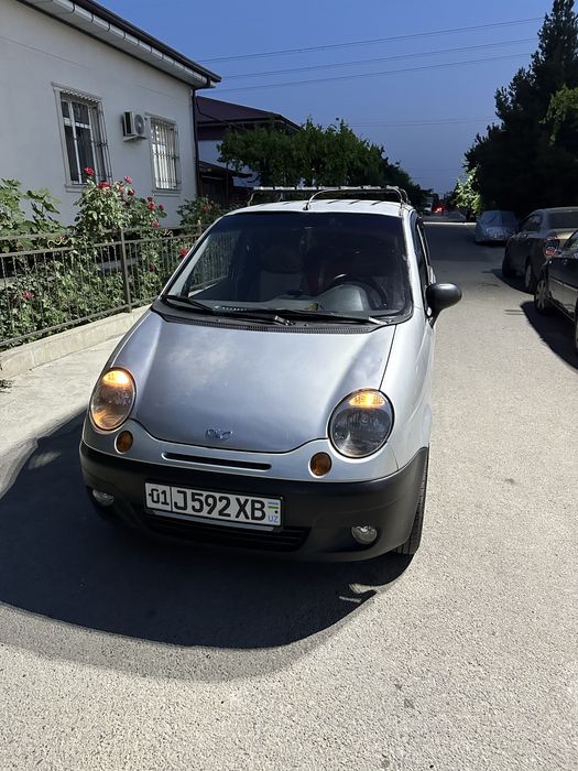 Matiz 2002 yil metan bor sotiladi