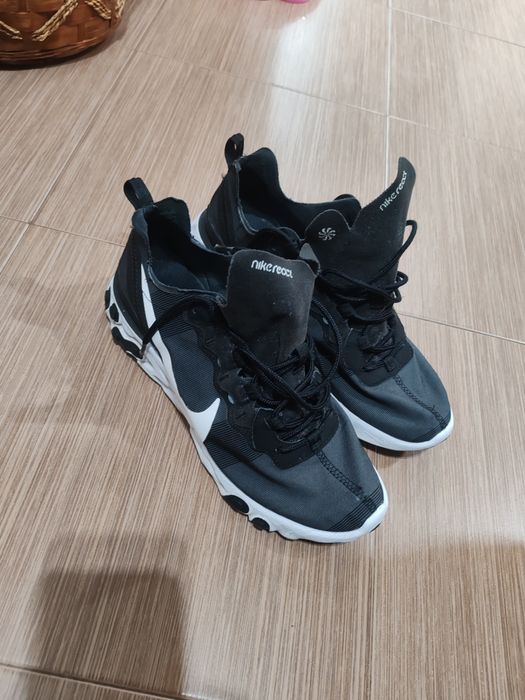 Nike  React  N:41