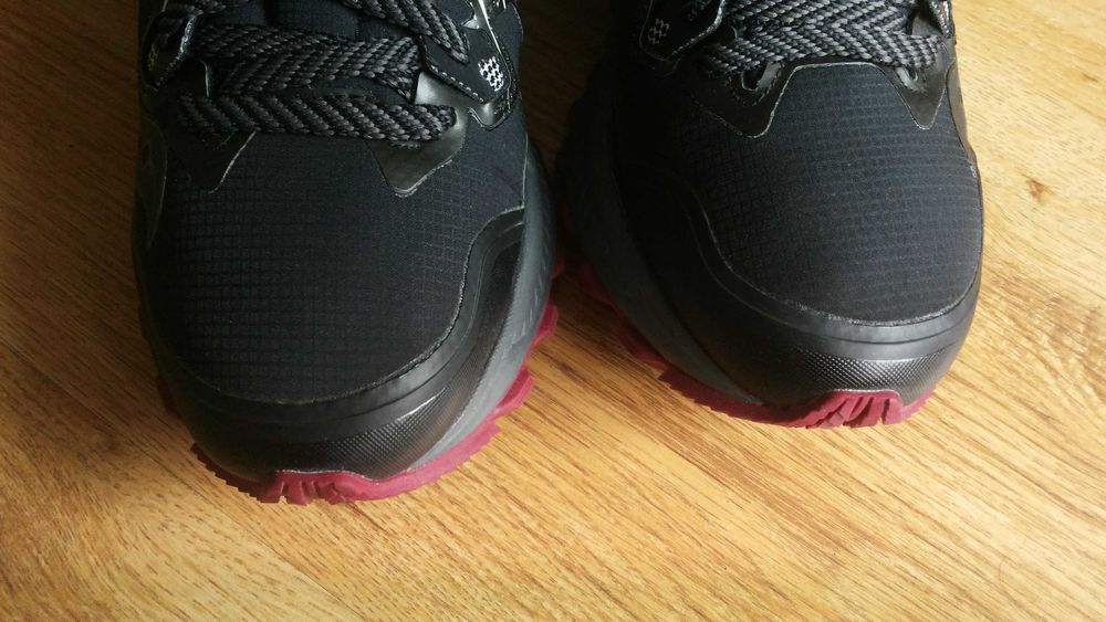 Saucony Runanywhear Vibram размер EUR 38 / UK 5 дамски маратонки - 438