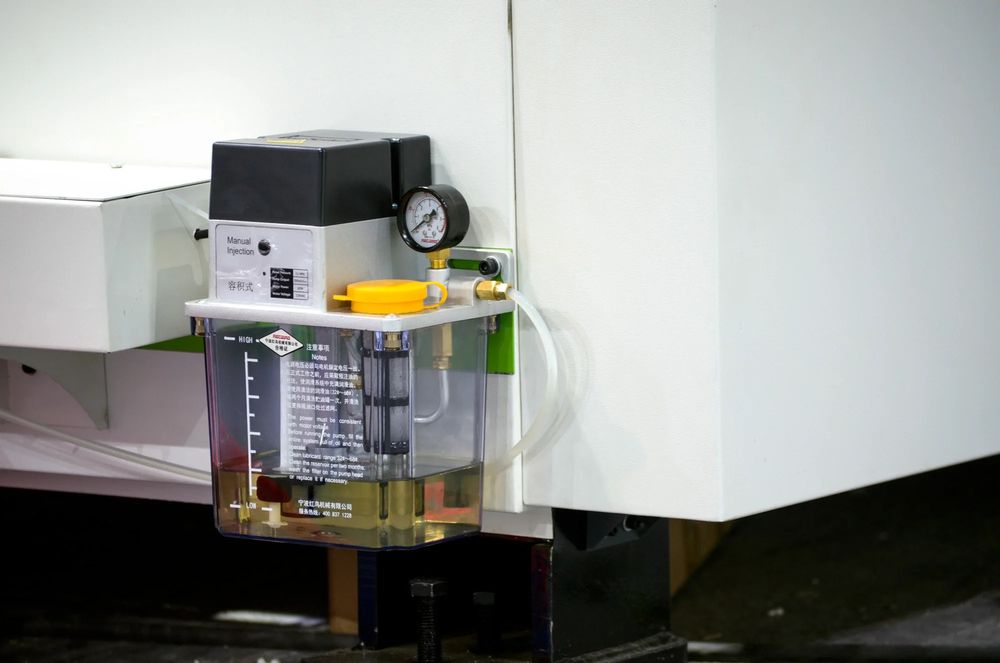 Оптоволоконный лазерный станок DMM 3015L