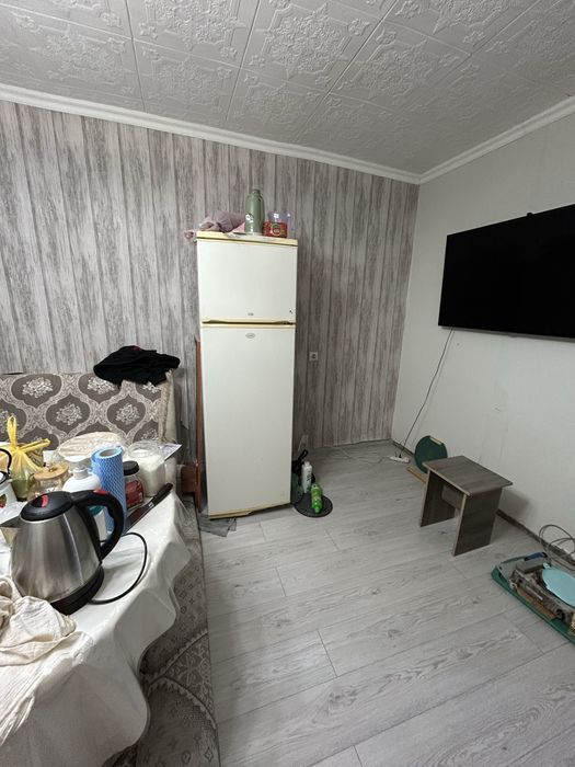 Холодильник б/у.В отличном состояний