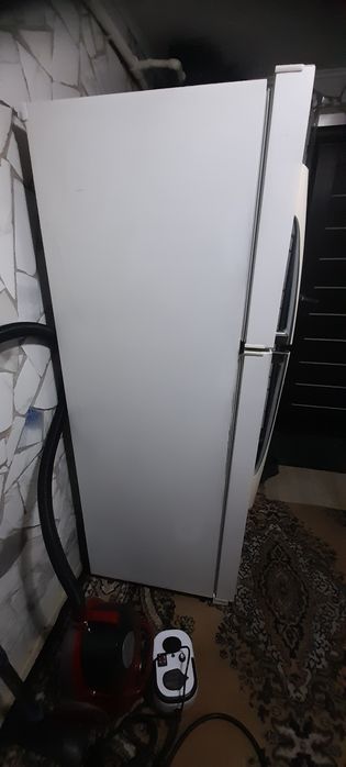 Холодильник LG (б/у)