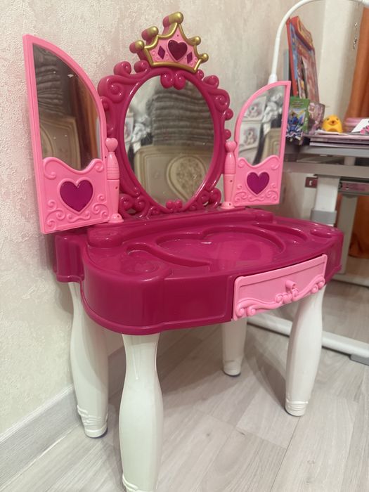 Трюмо для красоты для девочек детское