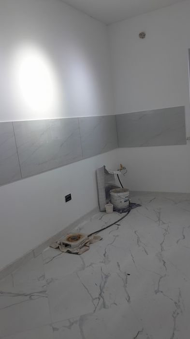 Ақсаи2 уи сатылады саудасы бар