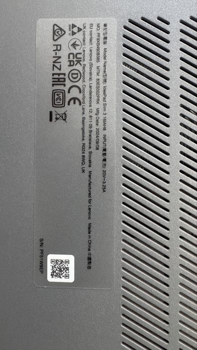 Ноутбук LENOVO  IdeaPad Slim 3