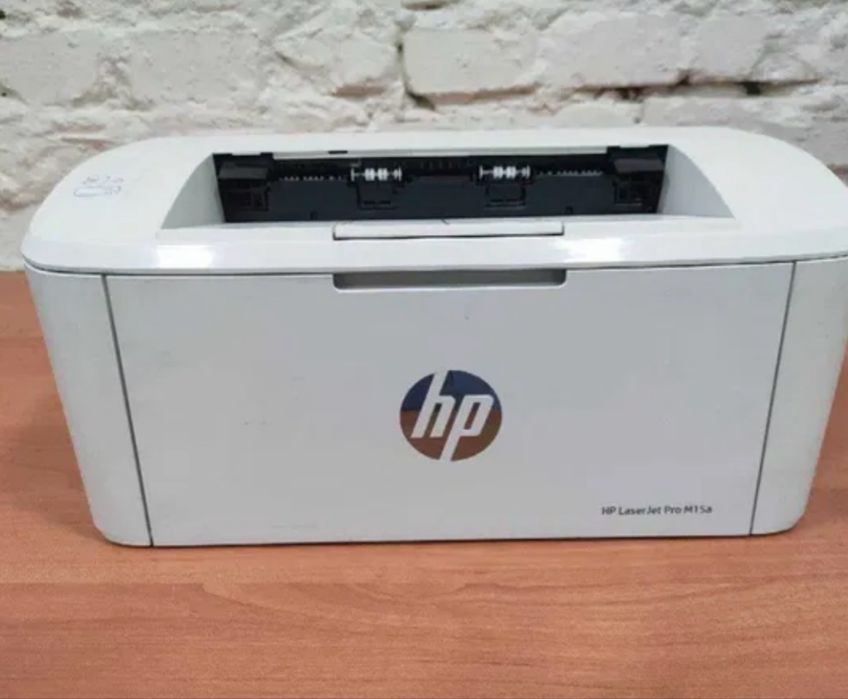 Принтер HP LaserJet Pro M15a