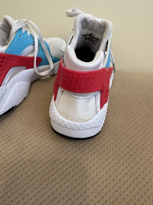 Детски маратонки NIKE AIR HUARACHE 35,5