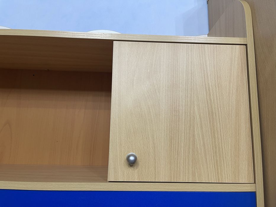 Детская стенка с письменным компьютерным  столом