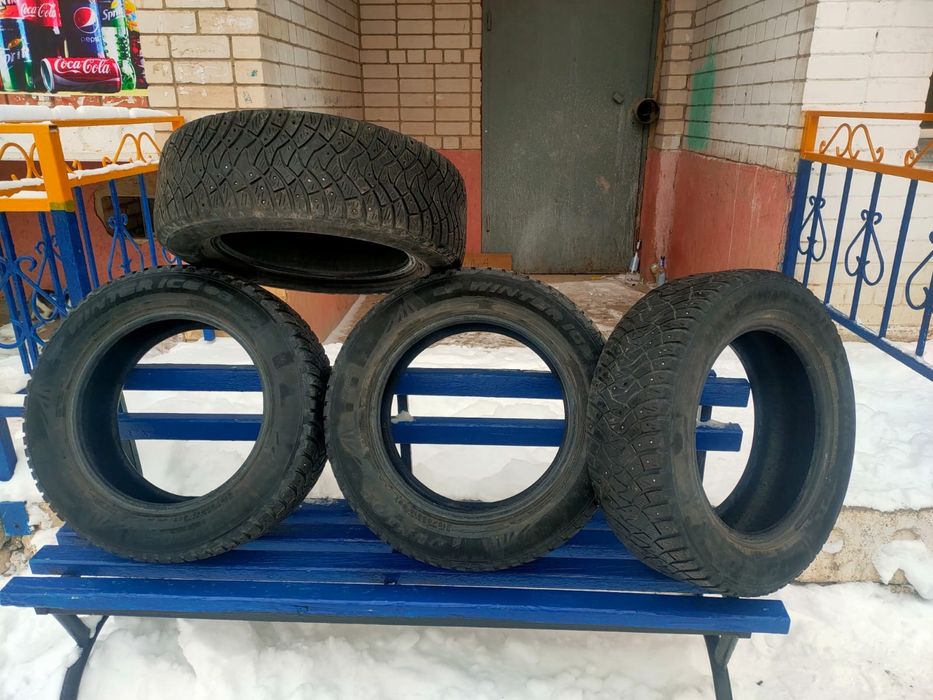 Продам зимние шины