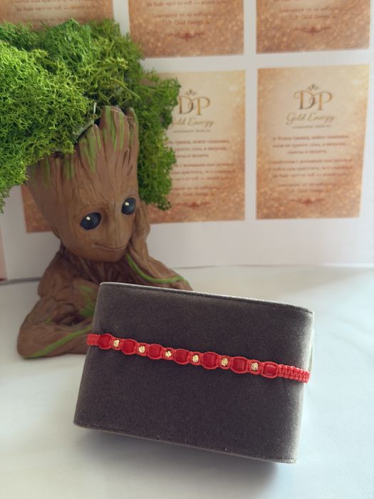 Гривни на конец - естествени камъни и 14К златни топчета