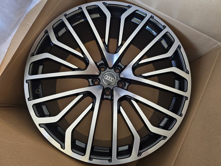 Jante de aliaj pentru Audi Q7,Q8 pe 22 marca rc wheels model  185