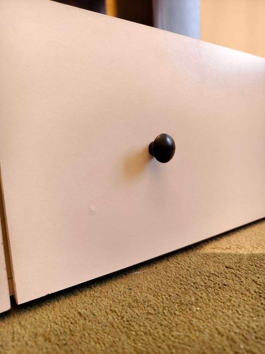 Шкаф детский с вешалкой