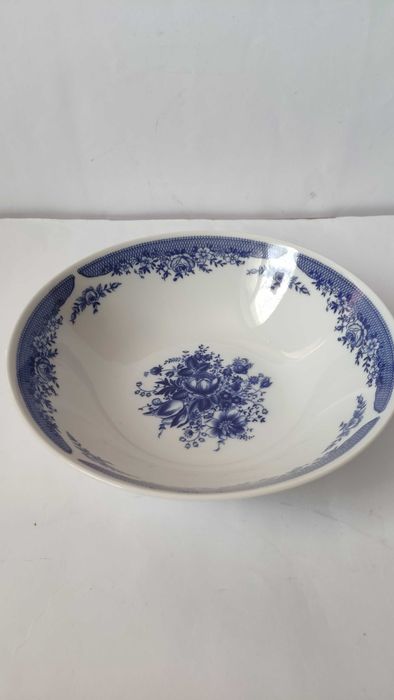 *Kahla* ГДР порцеланови чинии и купа