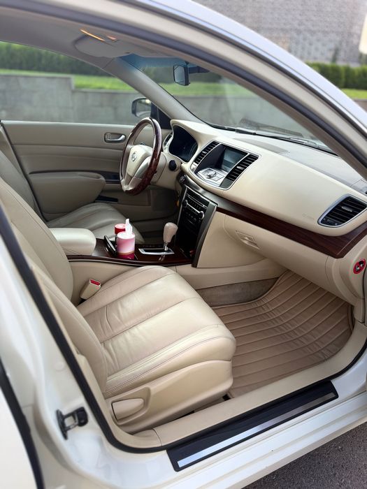 2008 yilda ishlab chiqarilgan zo’r holatdagi Nissan teana sotiladi