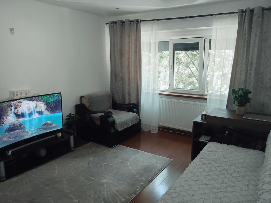 Apartament decomandat zona ICIL