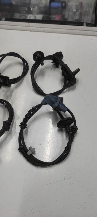 Датчик абс Nexia-R3 и Cobalt-R4