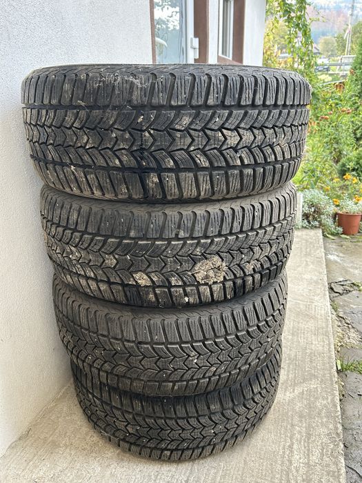 Debica presto frigo hp2 215/50r17