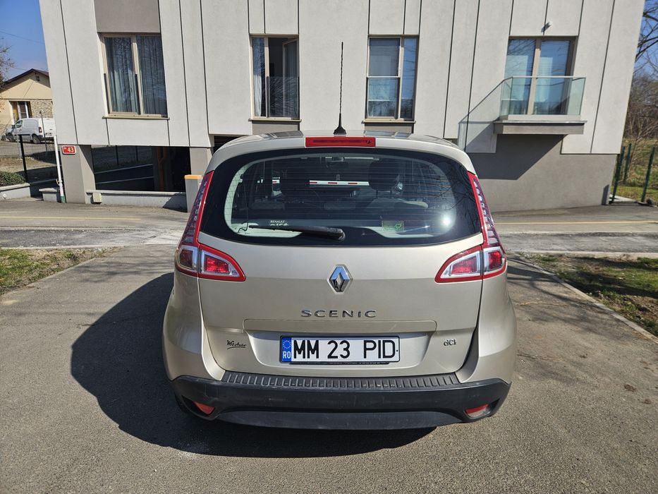 Renault Scenic 3, an 2009, 1.9 dci.