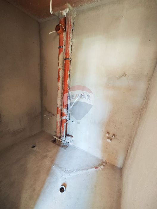 Продава се Едностаен апартамент в Варна, Виница - 30 кв.м за 1907 €/кв.м - Снимка #2