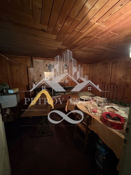 Продава се Къща в Велинград - 239 кв.м за 377 €/кв.м - Снимка #11