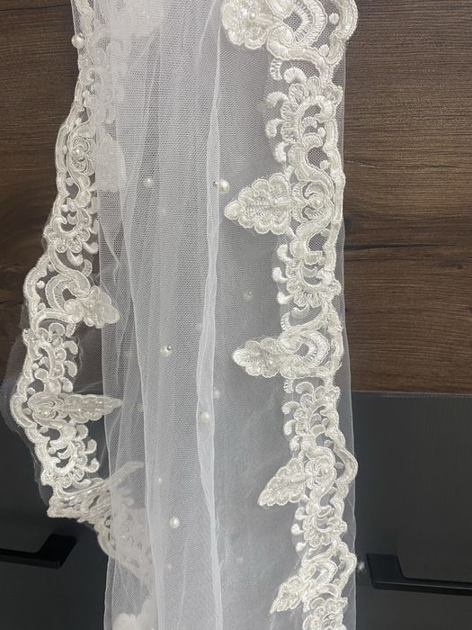 Фата свадебная продается