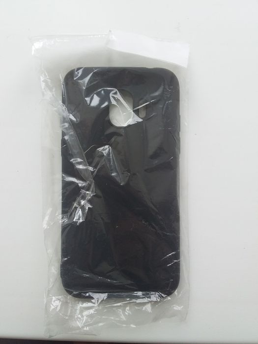 Чехол новый на телефон Samsung Galaxy J2