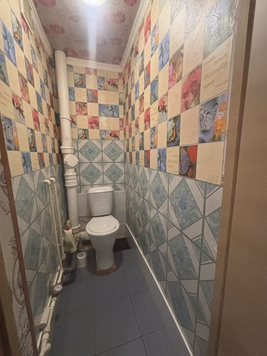Продам 2 комн квартиру.Бэст