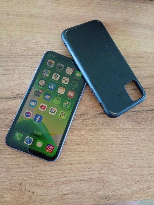 Iphone 11 , 64 GB за части