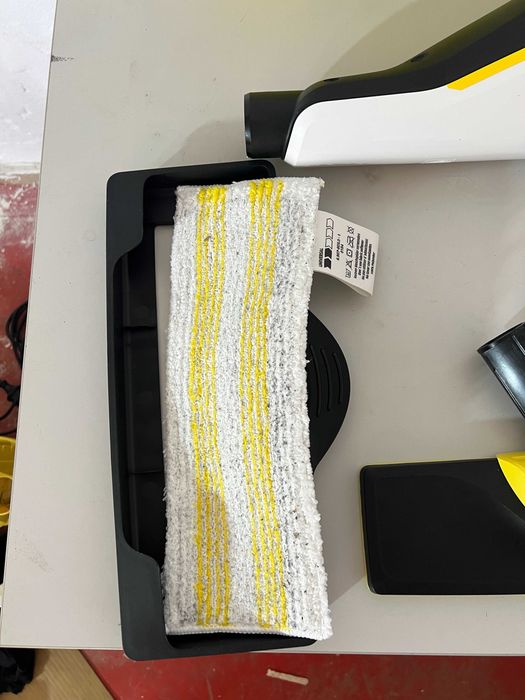 Aparat de curățat cu abur Kärcher SC 3 Upright EasyFix
