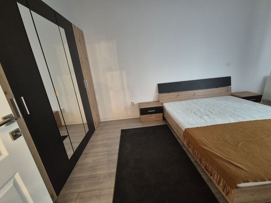 Apartament 2 camere cu parcare  si balcon Torontalului Vox