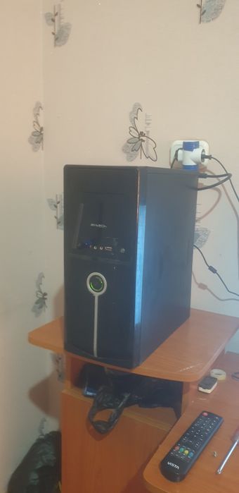 Продам процессор бе монитора