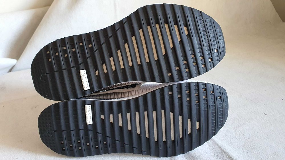 Adidasi Puma Tsugi Netfit V2 marimea 44