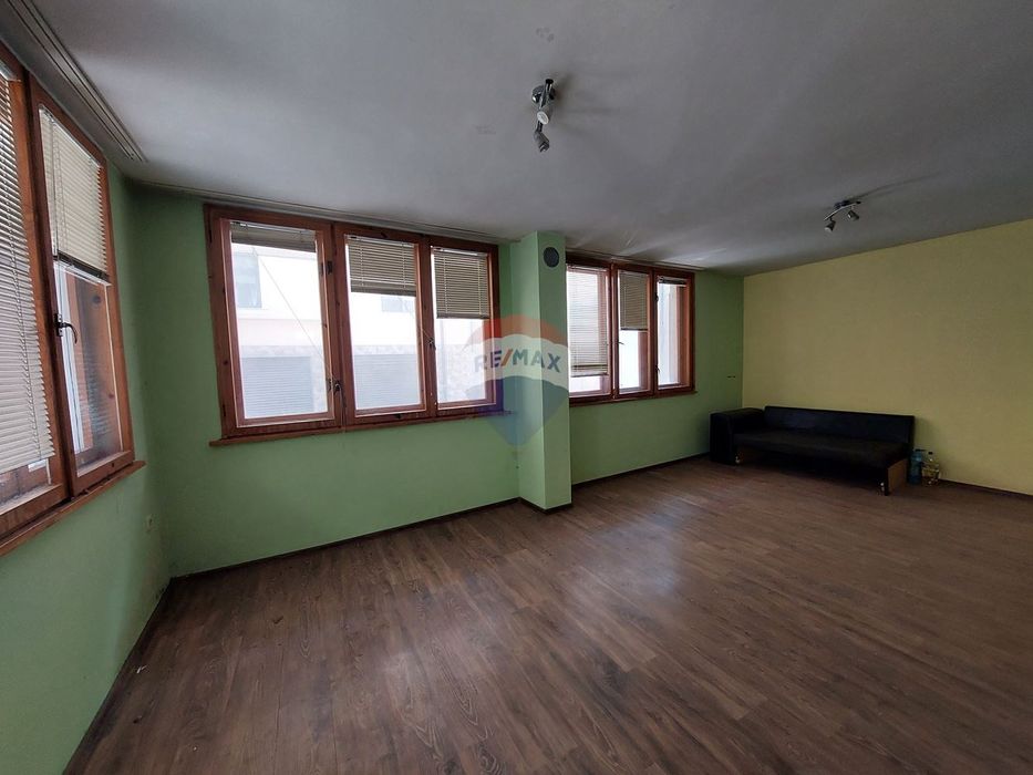 Продава се Многостаен апартамент в Варна, Операта - 150 кв.м за 2067 €/кв.м - Снимка #9