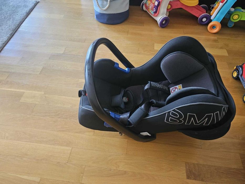 Бебешко кошче столче BMW за автомобил от 0 до 15 месеца