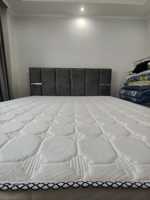 Диван двух спальный