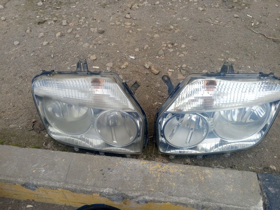 Фары  Рено дастер