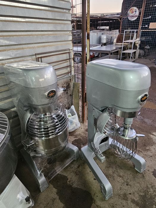 Pishiriq va boshqa turdagi maxsulot uchun mikser