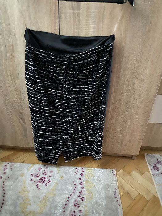 Дамска пола Junona рр 40 черно