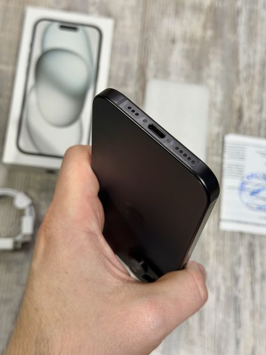 Iphone 15 128 GB - 100 % Battery Health Black Отличен