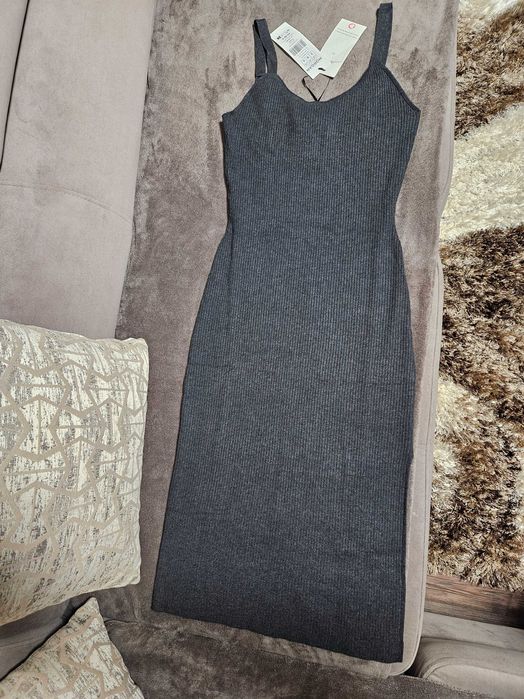 Рокля цвят графит фино плетена Morgan