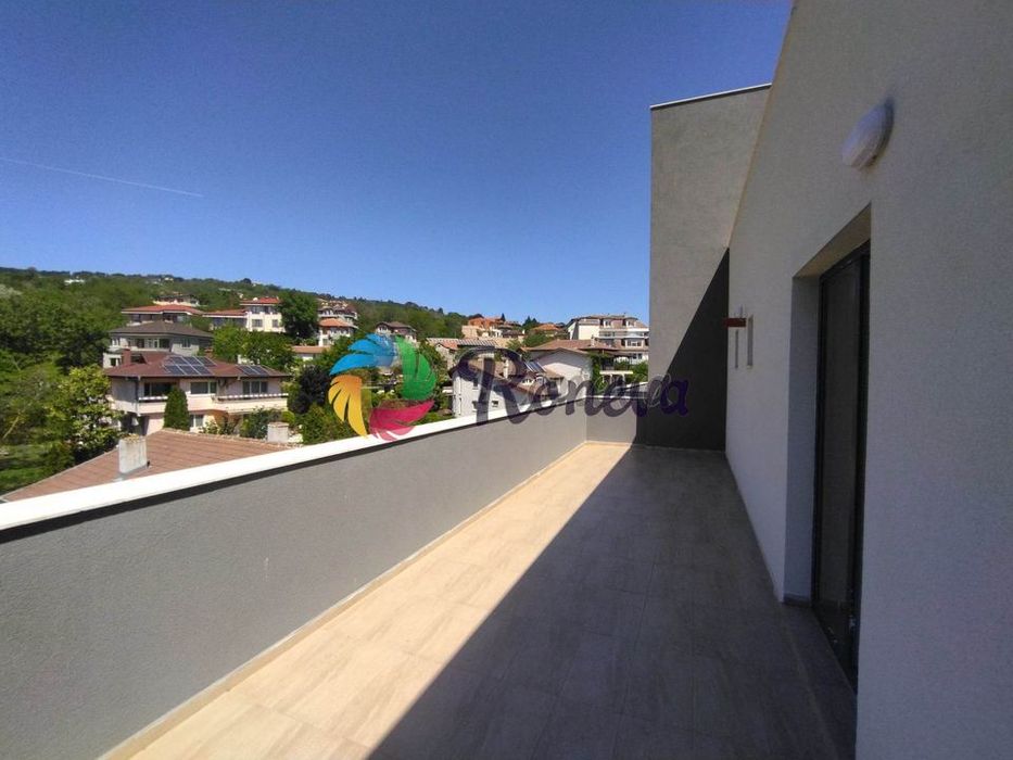 Продава се Тристаен апартамент в Варна, Възраждане 1 - 128 кв.м за 498 €/кв.м - Снимка #5